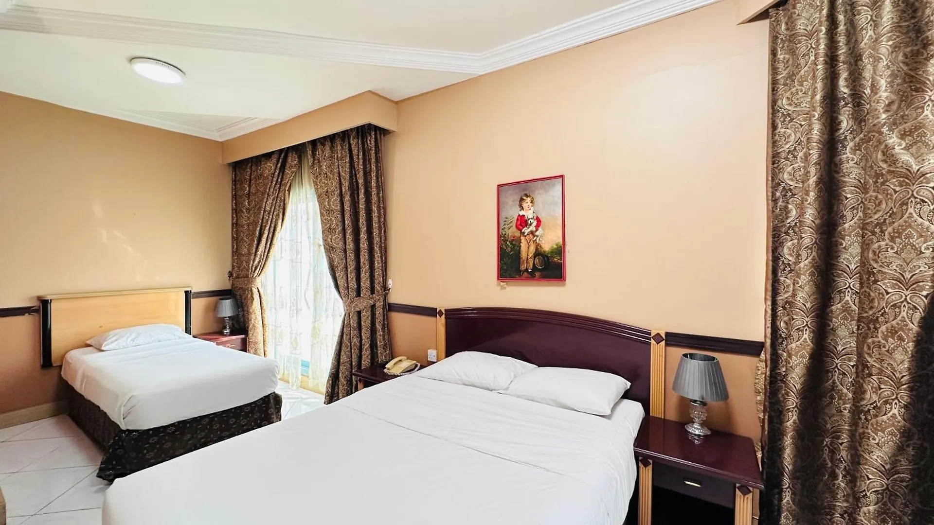 San Marino Hotel ドバイ アラブ首長国連邦